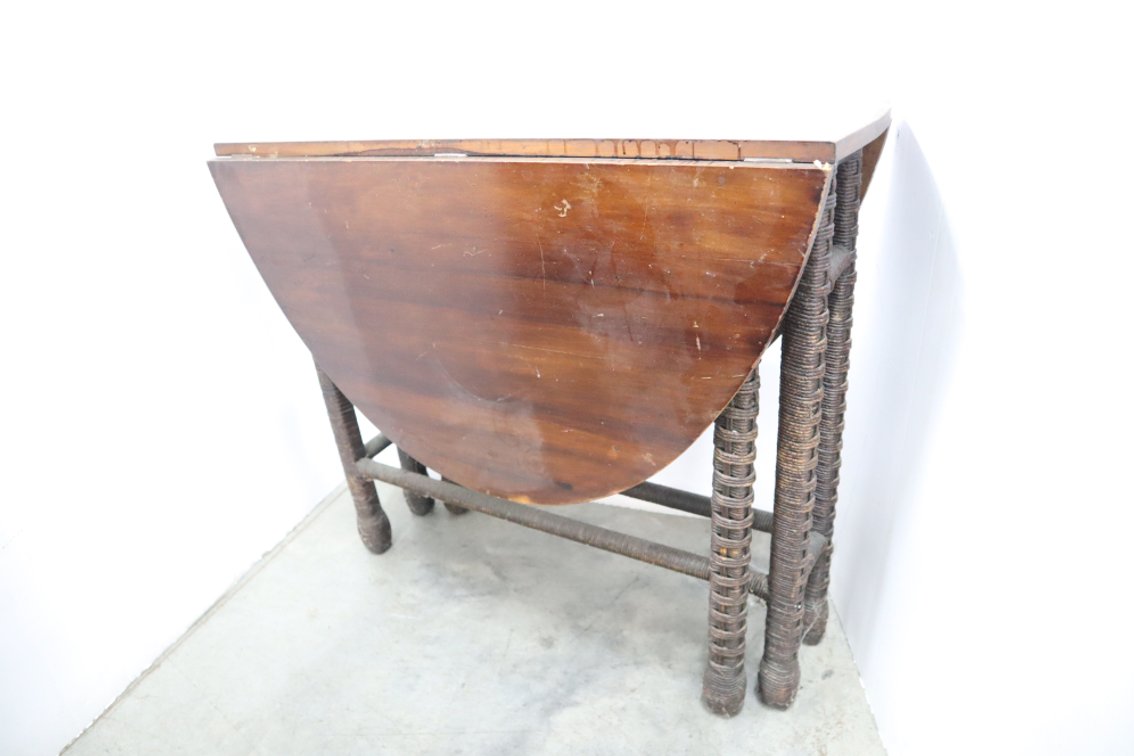 Drop Leaf Table