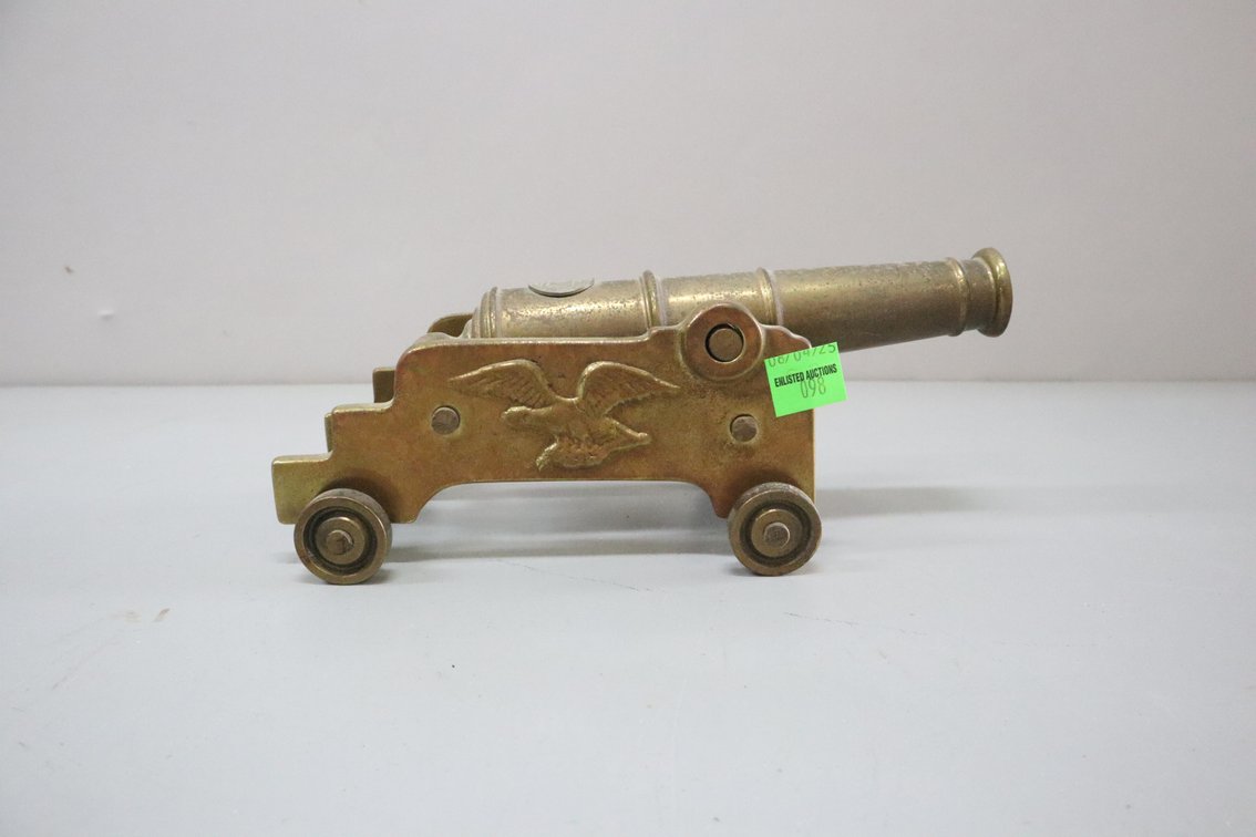 Virginia Metalcrafters Bicentennial Brass Cannon
