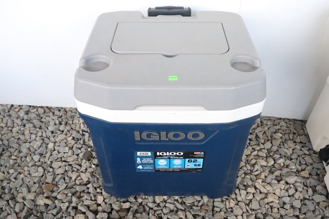 Igloo Cooler