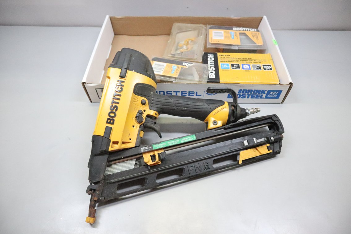 Bostitch Pneumatic Finish Nailer