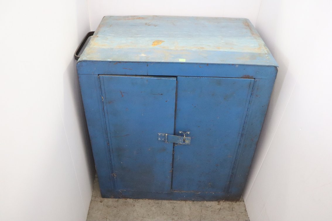Industrial Metal Storage Cabinet