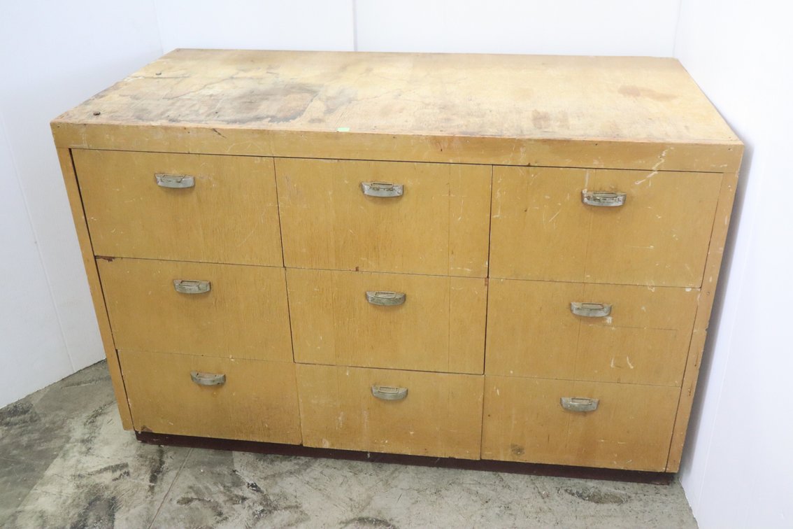 Shop Cabinet