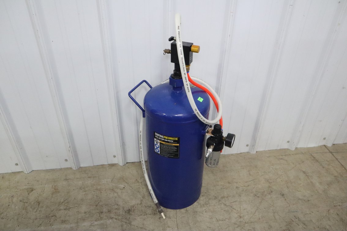 Portable Soda Blaster