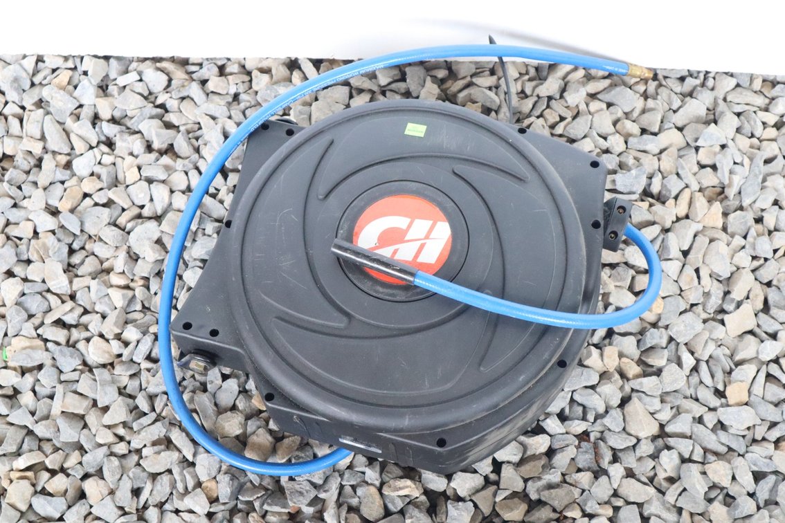 Retractable Reel With Air Hose