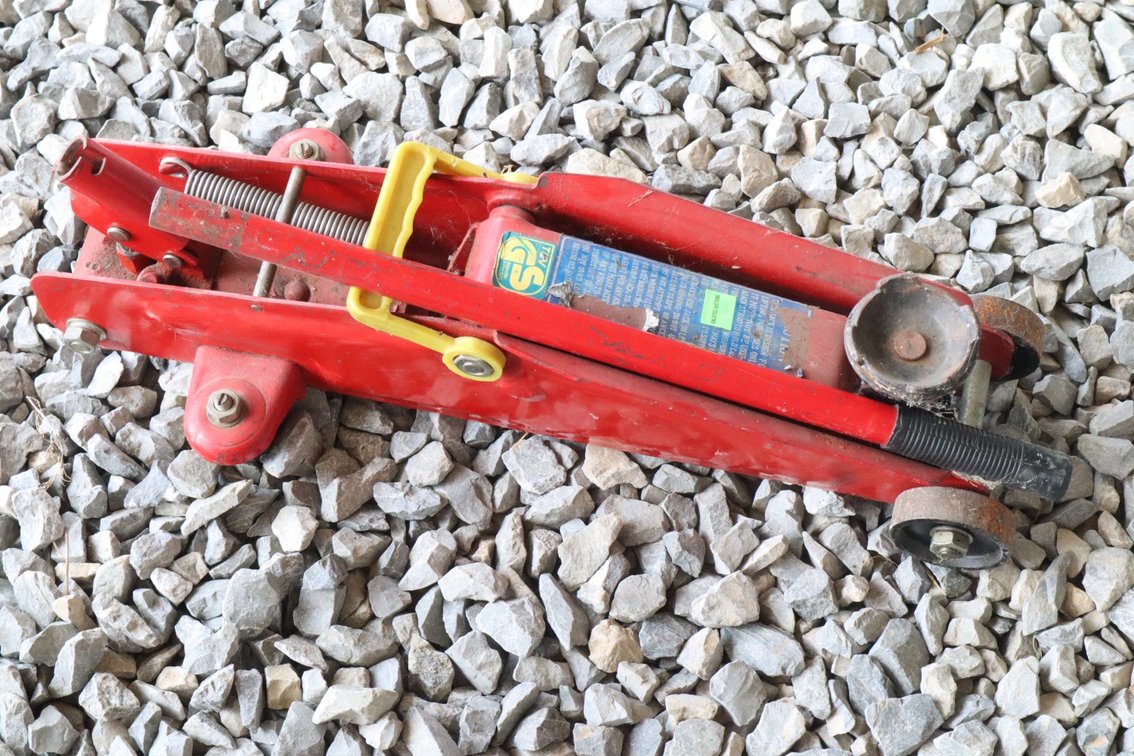 Floor Jack