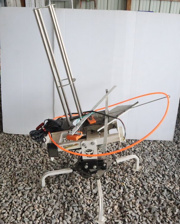 Clay Pigeon / Skeet Thrower