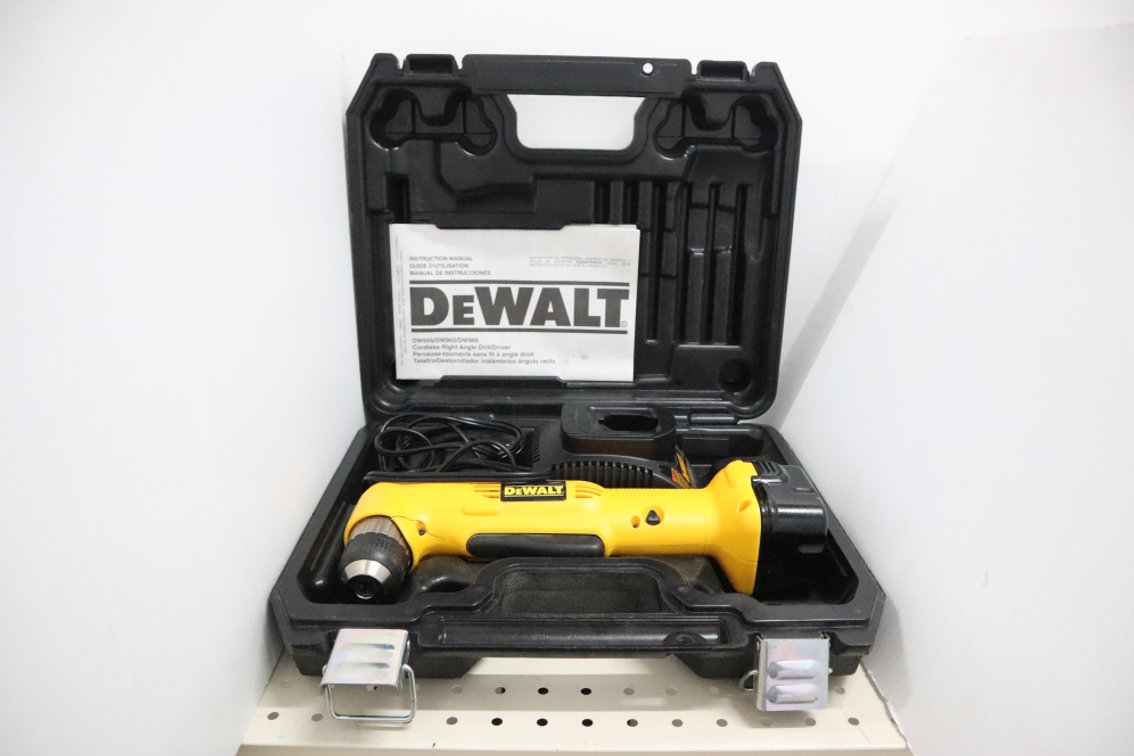 Dewalt Cordless Right Angle Drill