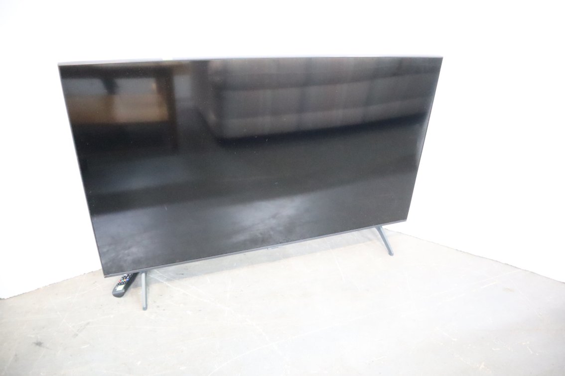 Samsung 43-In Tv With Remote