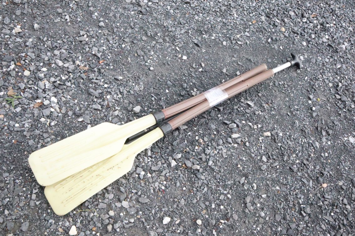3 Plastic Oars