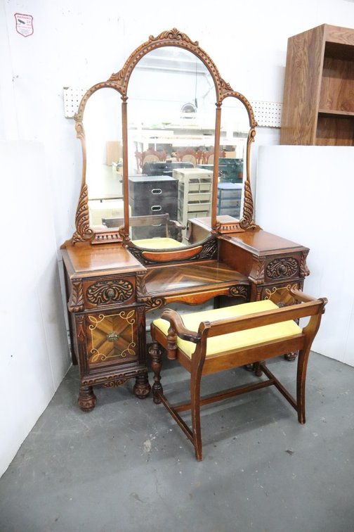 Mirrored Vanity Desk With Stool