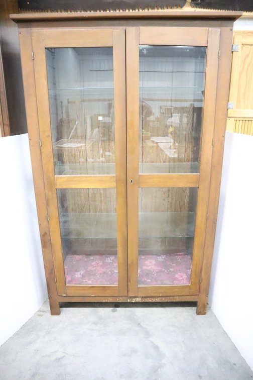 Antique Cabinet With Glass Shelves, (Cabinet Is Somewhat Fragile)
