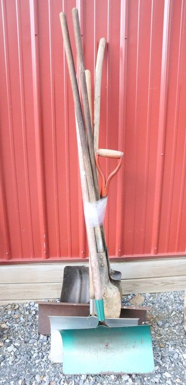 Snow Shovels and Scoop Shovel, Post Hole Digger