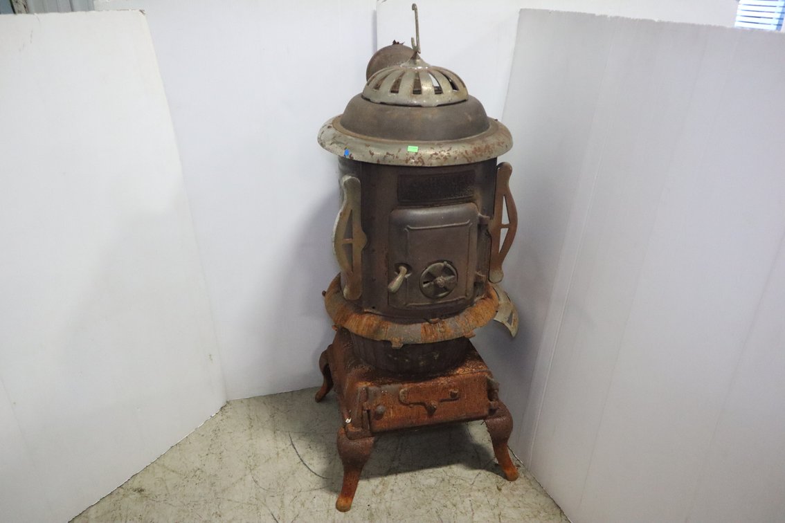Loth's Oak Wood Stove