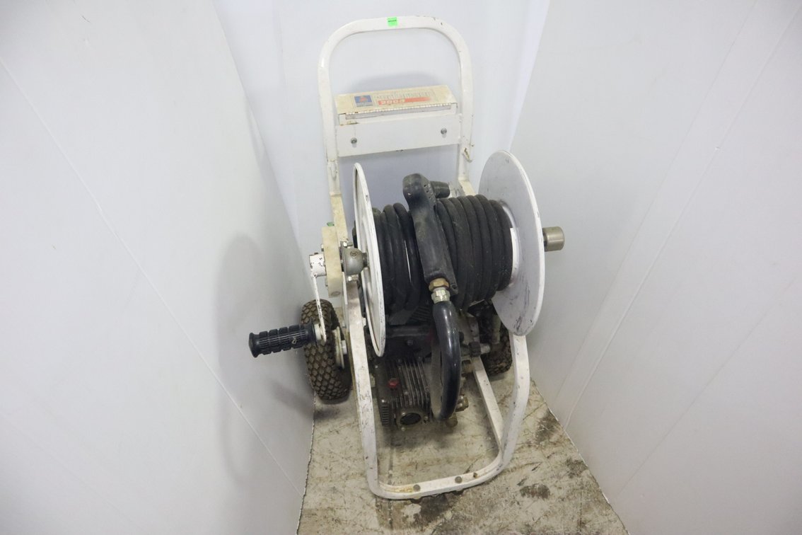 Sherwin-Williams Pressure Washer