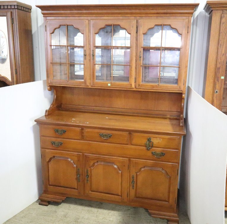 Temple Stuart Kitchen Hutch