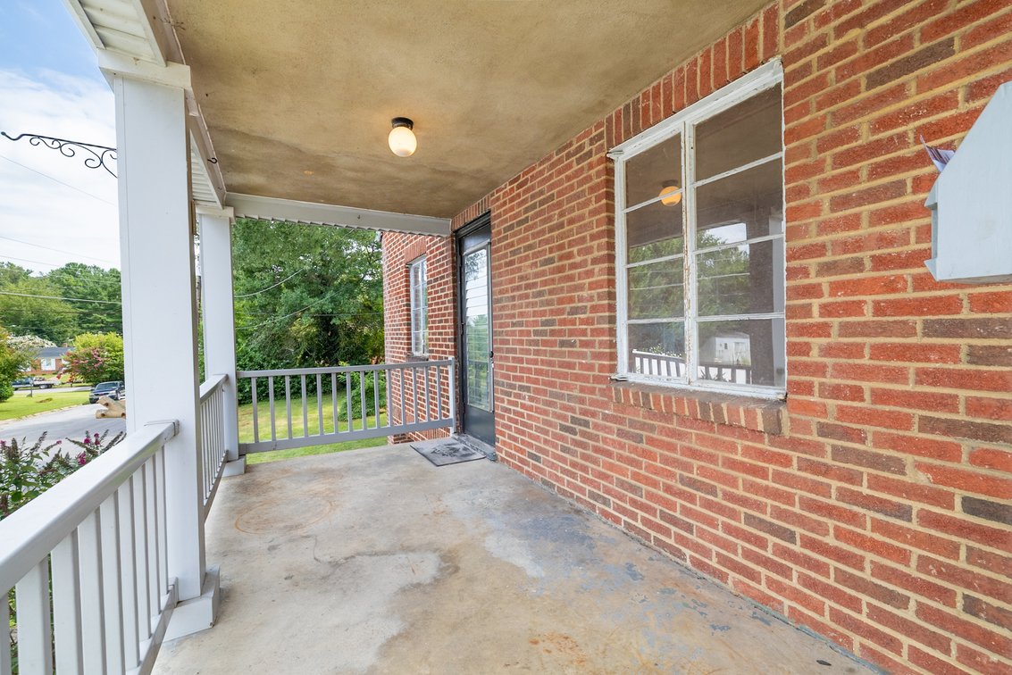 Image for Waynesboro Real Estate Auction