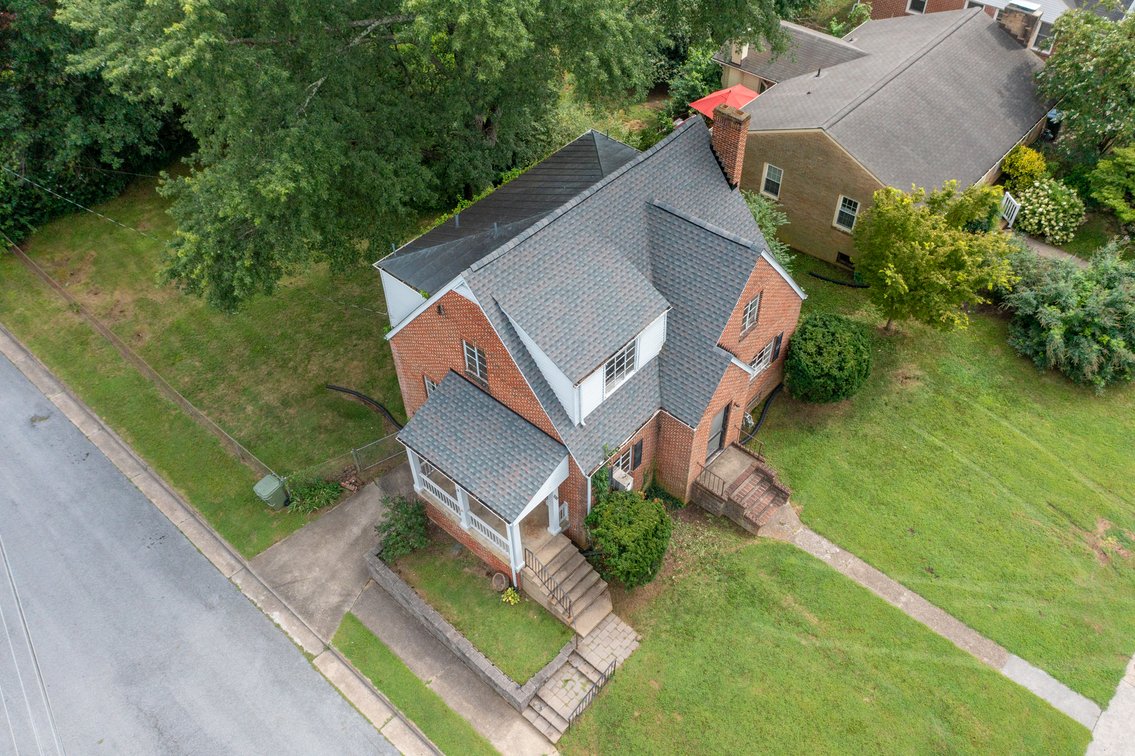 Image for Waynesboro Real Estate Auction