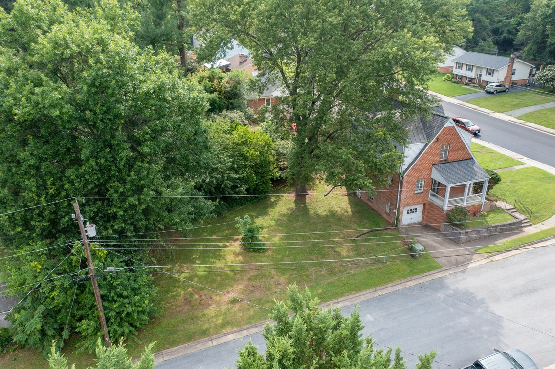 Image for Waynesboro Real Estate Auction
