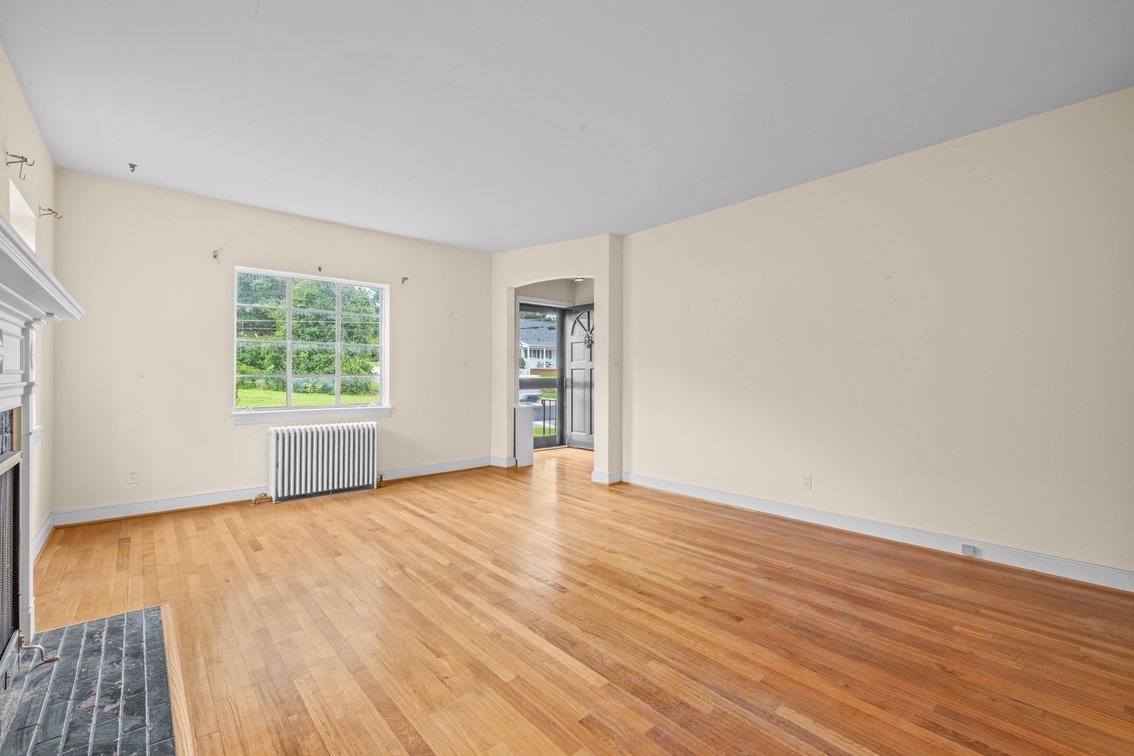 Image for Waynesboro Real Estate Auction
