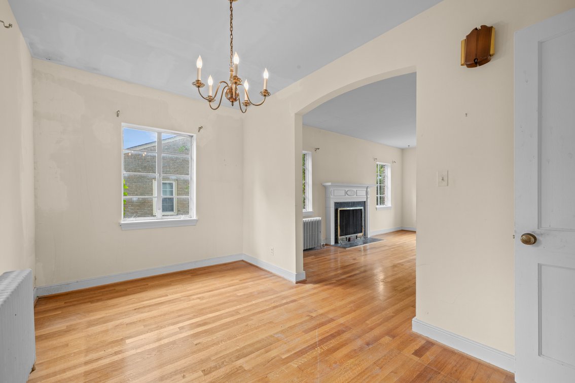 Image for Waynesboro Real Estate Auction