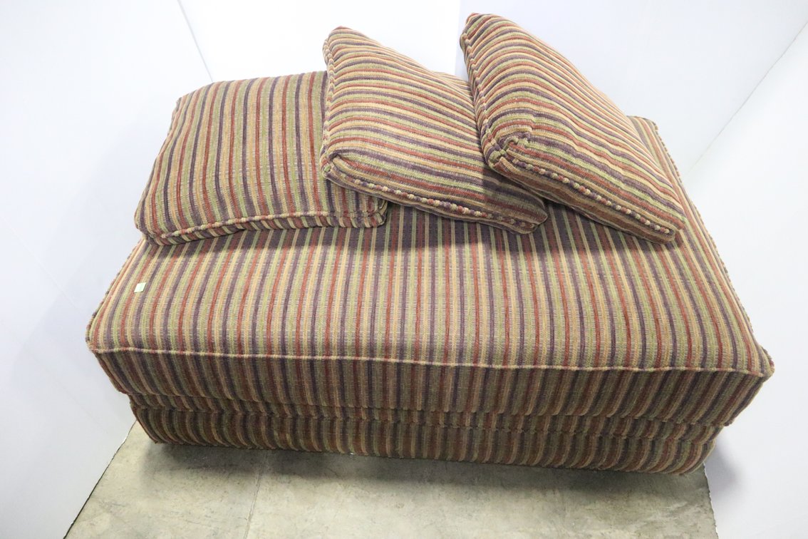Large Ottoman