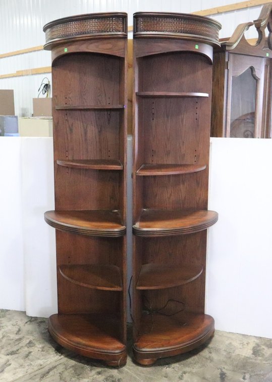 Corner Shelves