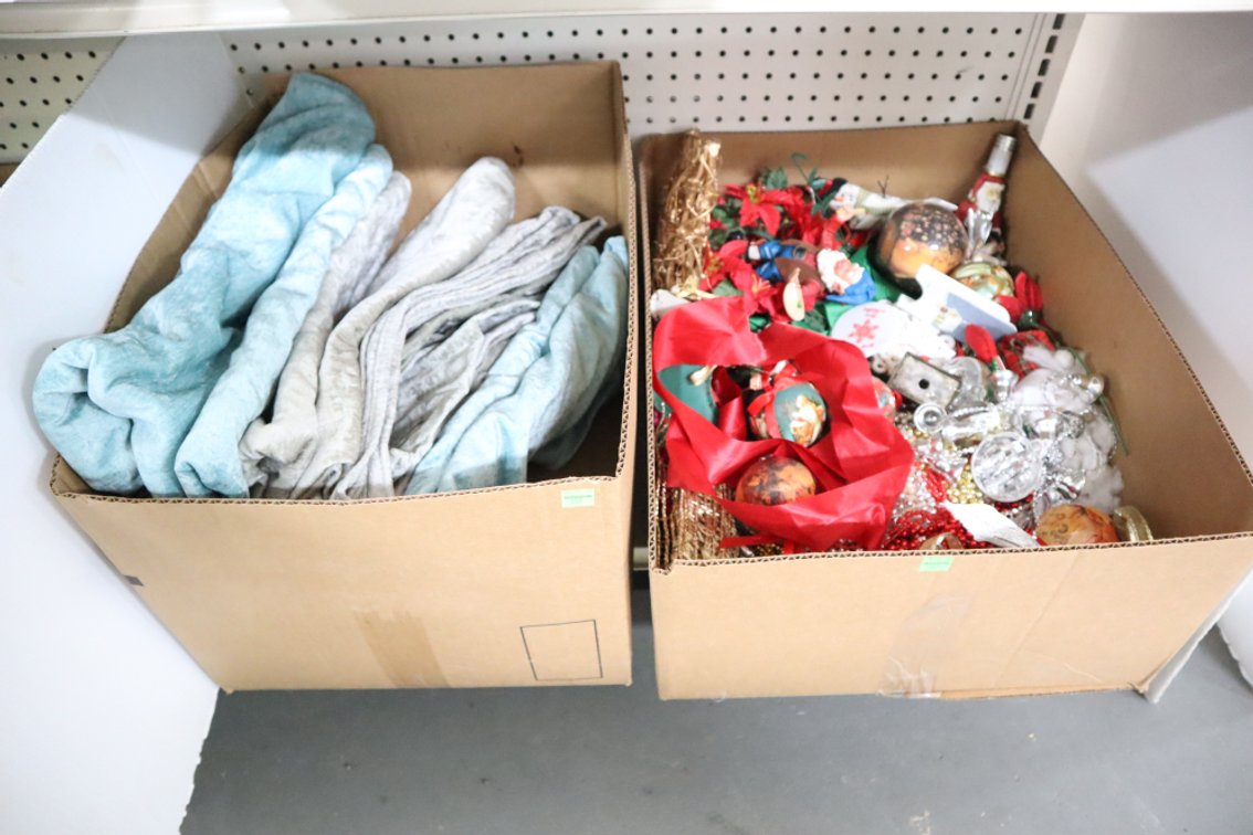 Christmas Decorations and Curtains