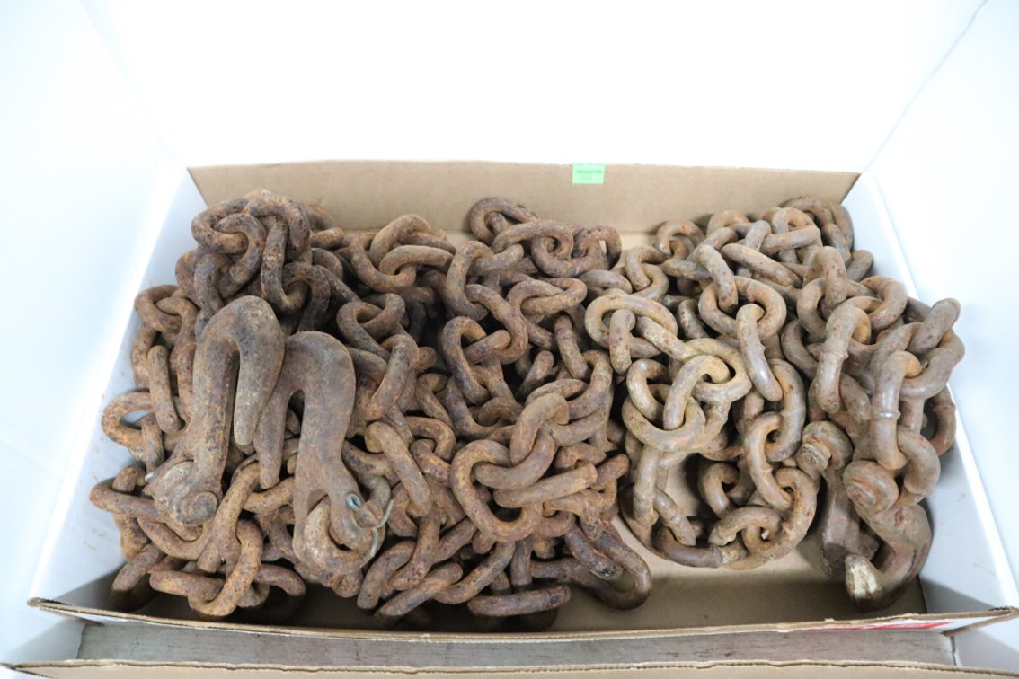 20 Ft and 12 Ft Chain