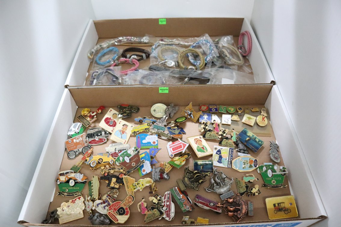 Collectible Pins, Snap Jewelry