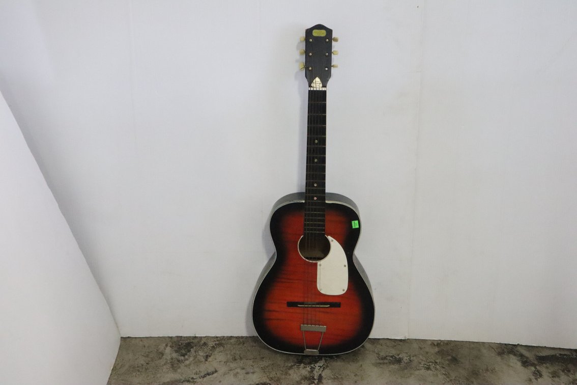 Acoustic Guitar