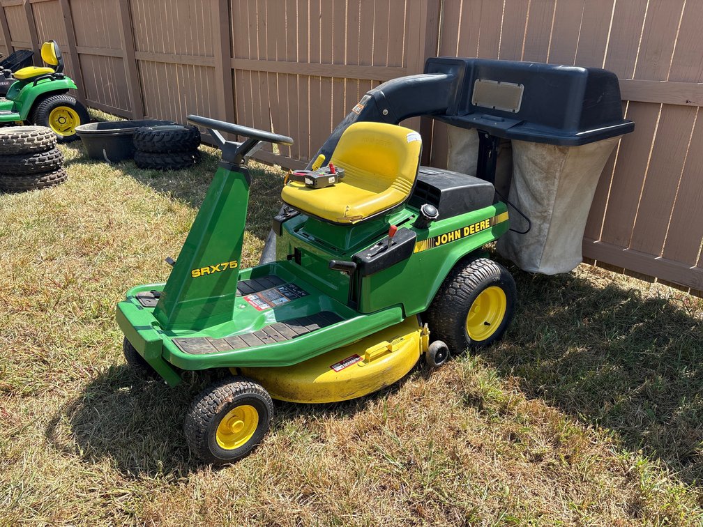 John Deere SRX75 Mower 