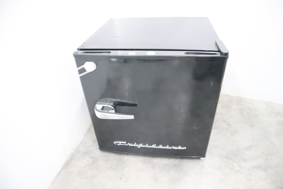 Frigidaire Mini Fridge