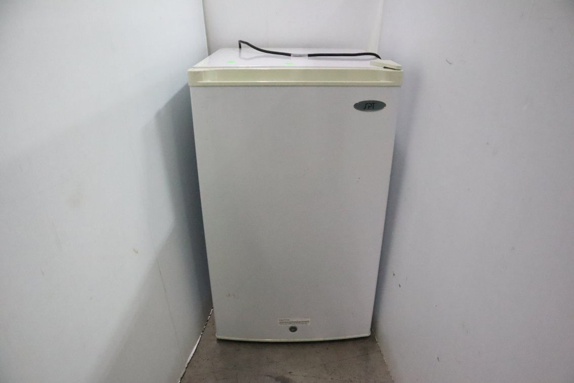 Small Upright Freezer