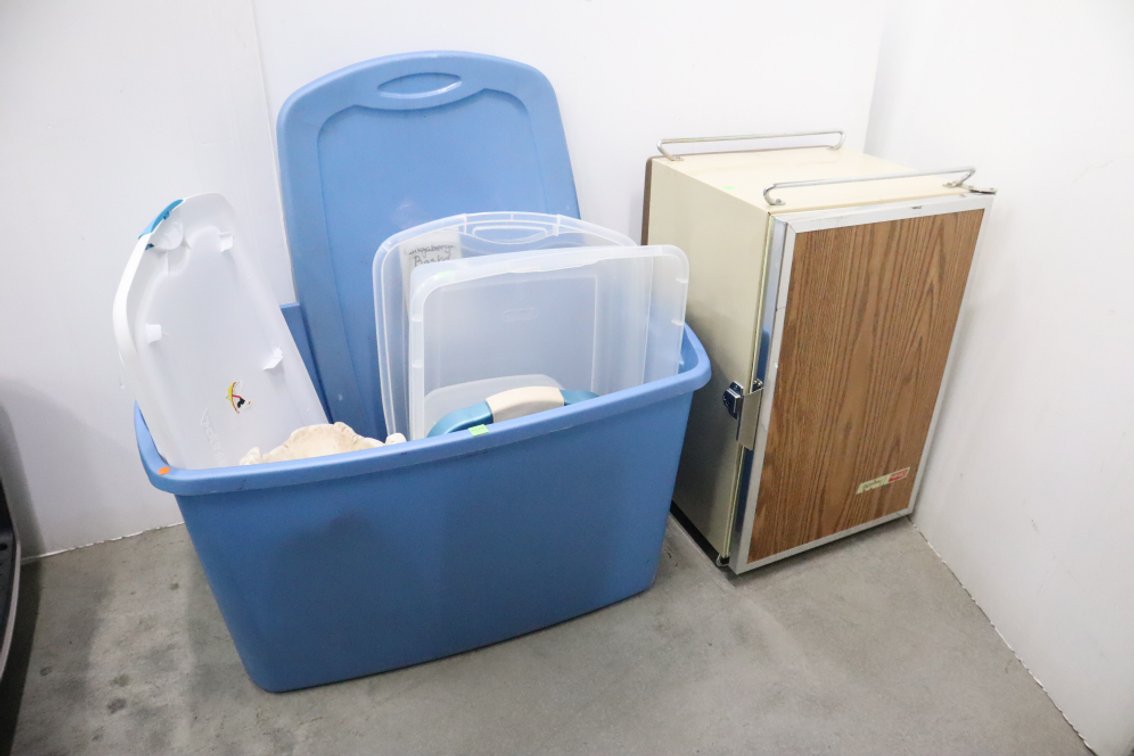 Vintage Coleman Cooler And Storage Totes