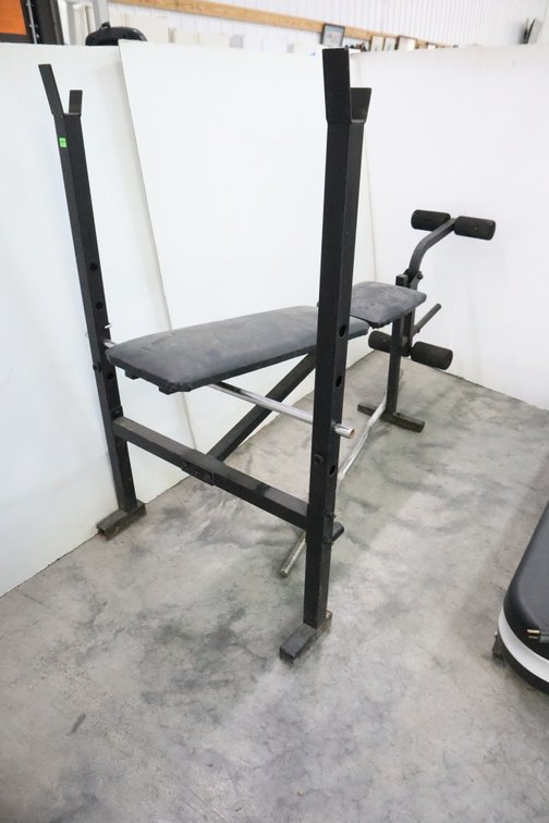 Weight Bench With Weight Bar