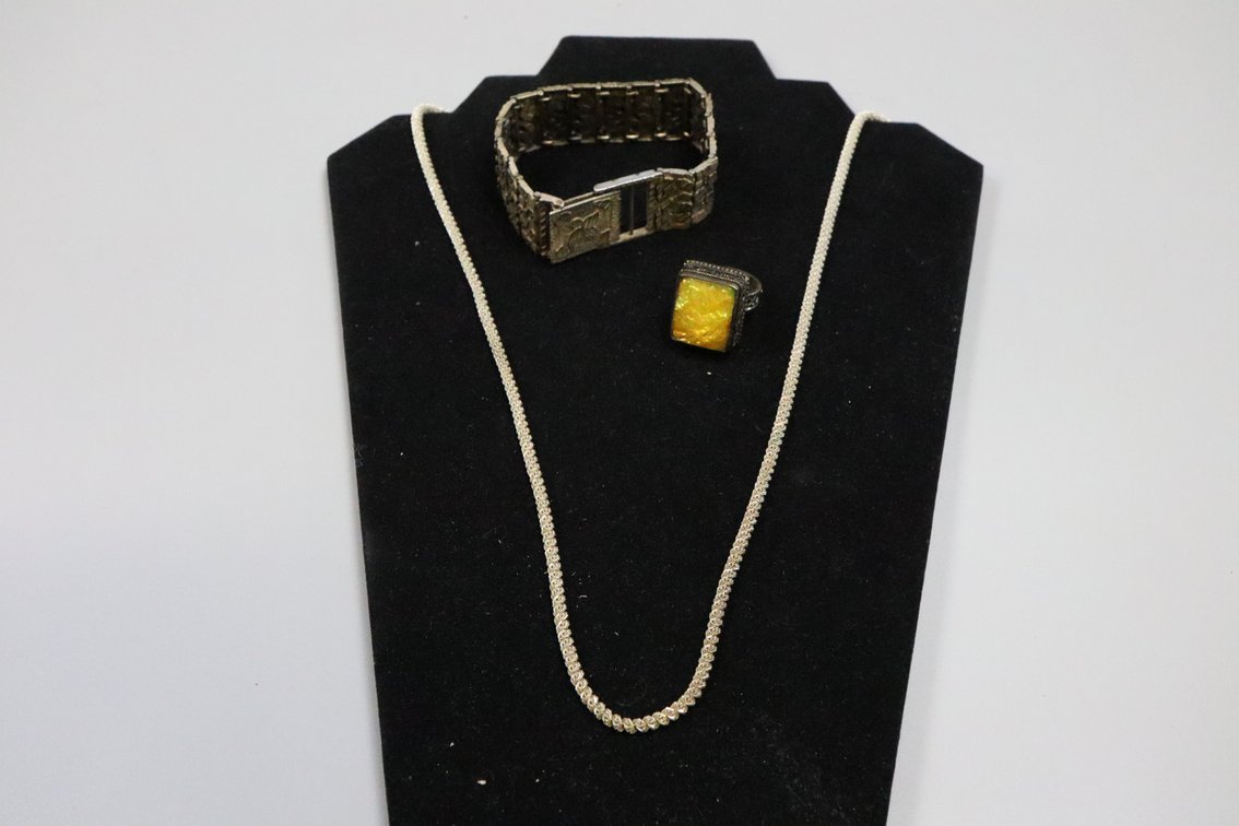 SS 30.5" heavy chain, SS chunky bali style ring with irredescent yellow stone, SS chunky bracelet 