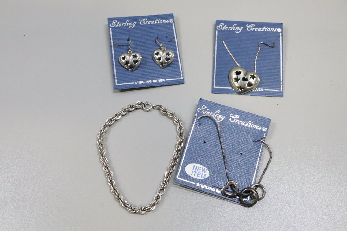 SS heart and star pendant on chain with matching SS dangle earrings, SS rope bracelet, SS heart and charm necklace