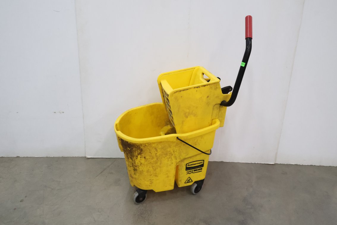 Commercial Mop Bucket