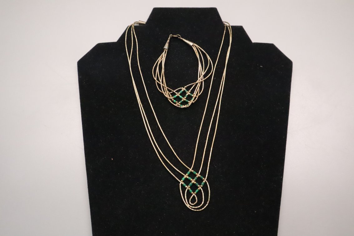 Vintage Jewelry Set