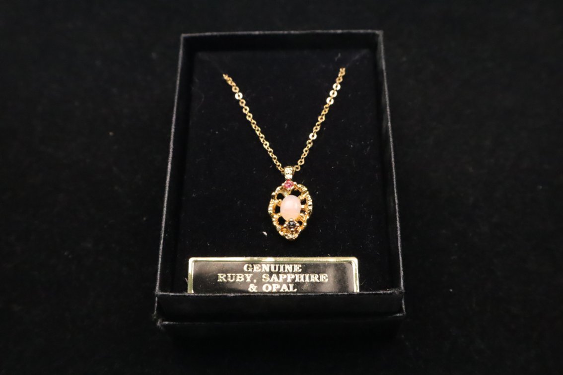 Necklace With Pendant