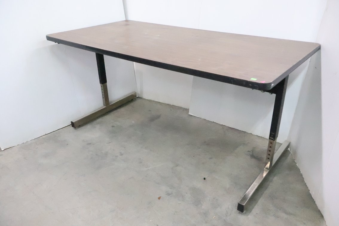 Adjustable Height Table