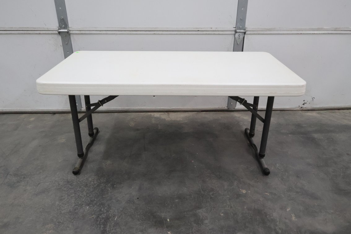4' Folding Table