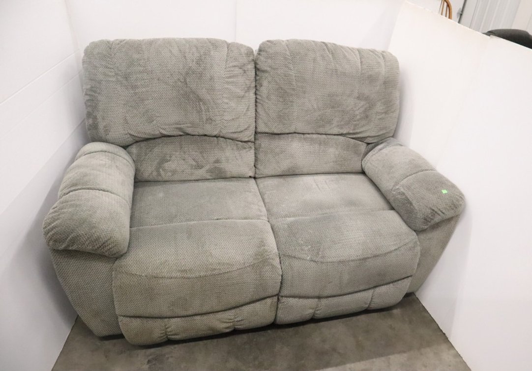 La-Z-Boy Loveseat