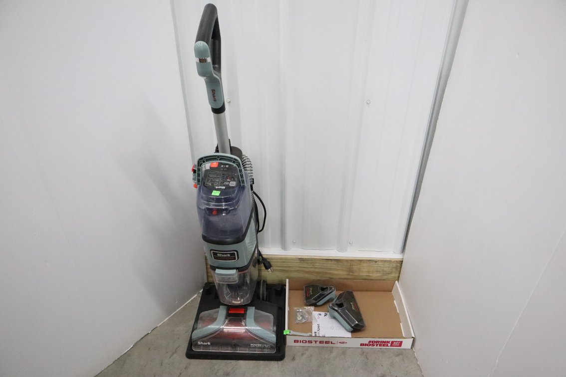 Shark Carpet Expert Vacuum