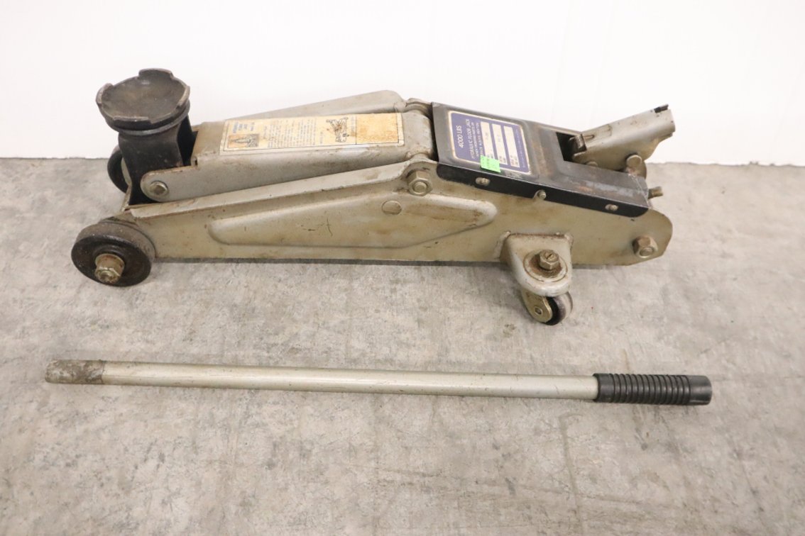 Floor Jack