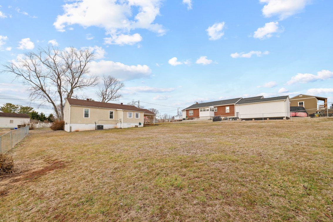 Image for 3 Bed / 1 Bath Home in Buena Vista