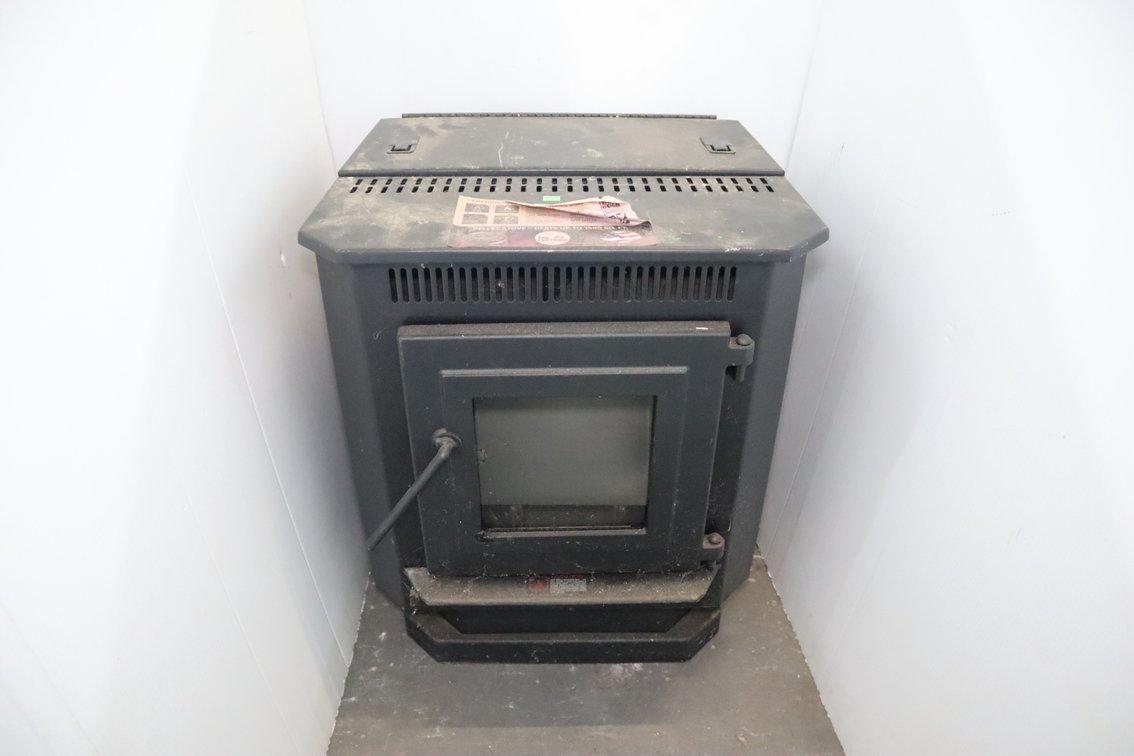 England's Stove Works Stove