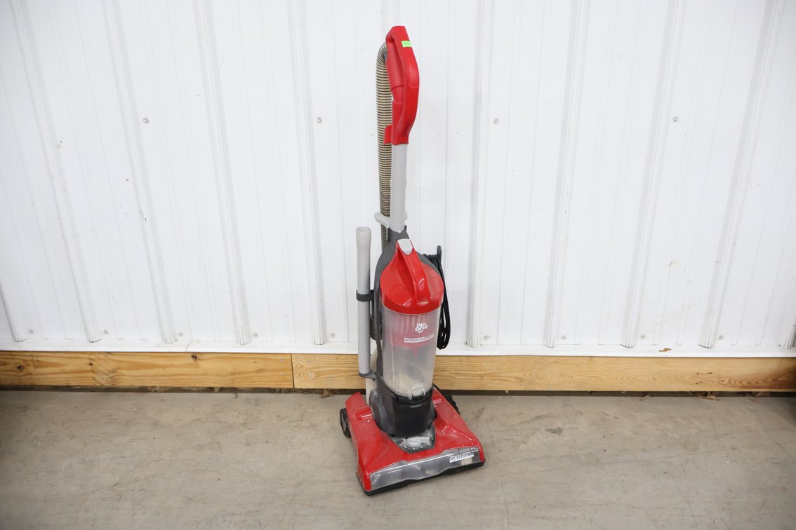 Dirt Devil Vacuum