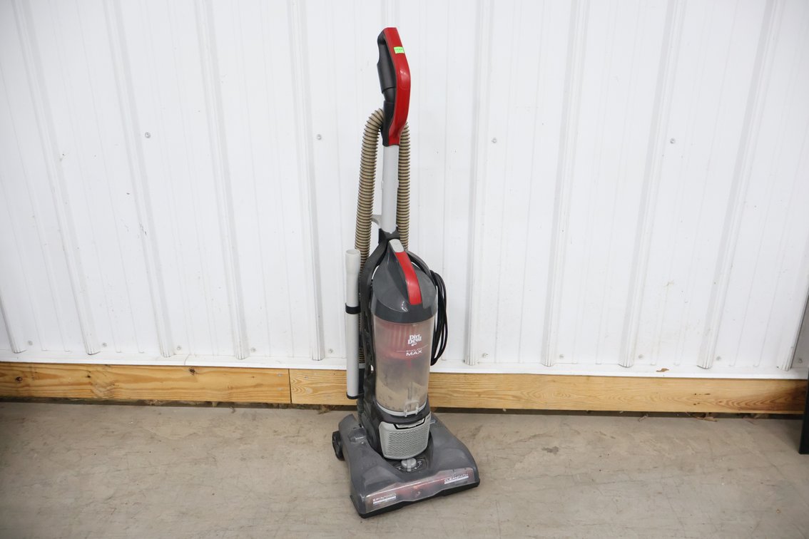 Dirt Devil Vacuum