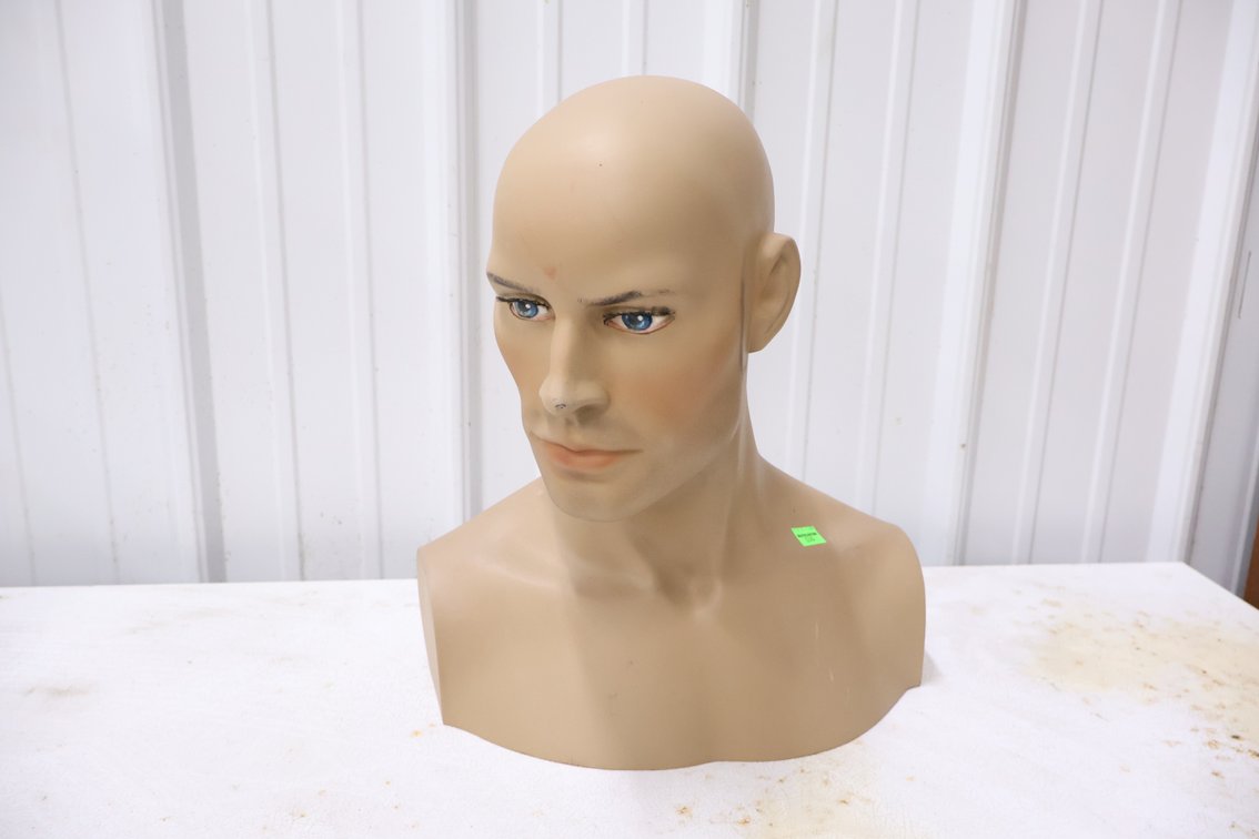 Mannequin Head